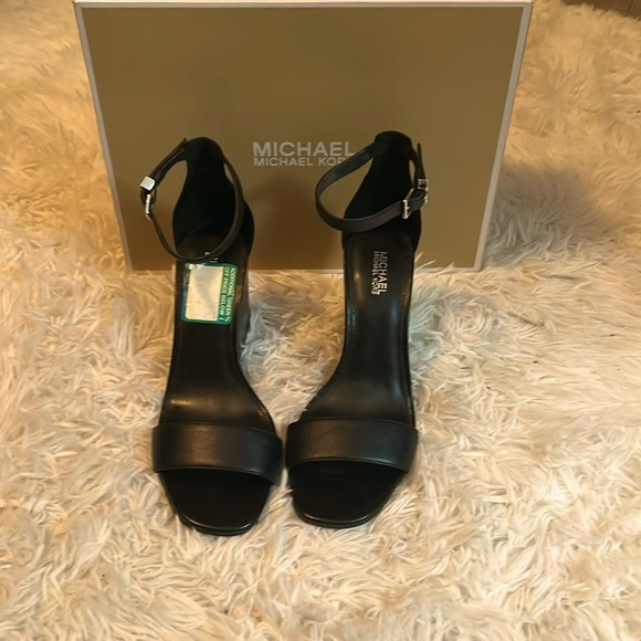 Fiona Wedge Sandals!! - Picture 1 of 5
